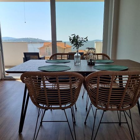 Sea View Apartment Rogoznica  Exterior photo