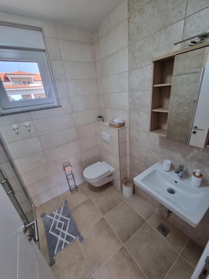 Sea View Apartment Rogoznica  Exterior photo